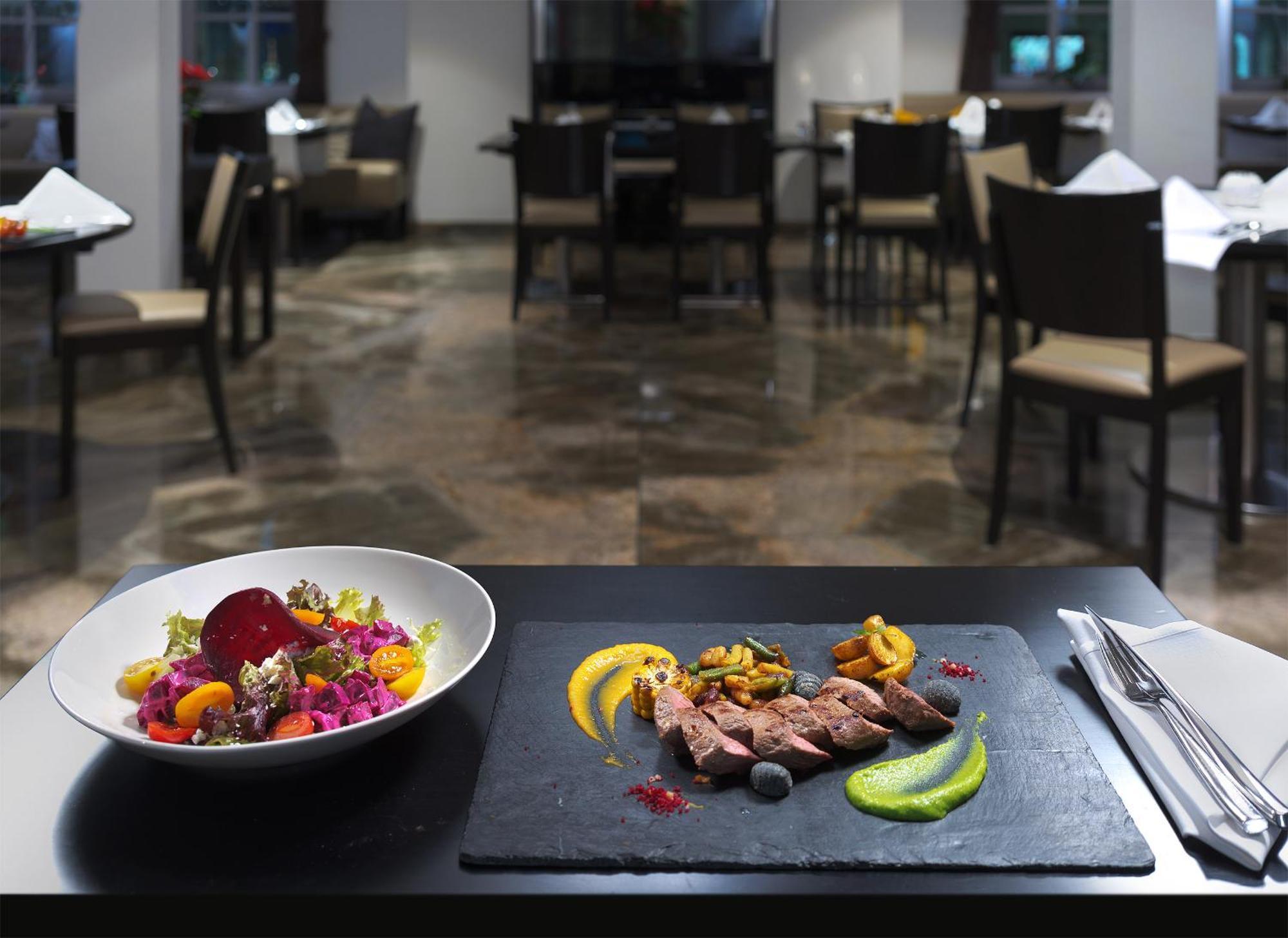 Trip Inn Kaiser Hotel & Restaurant Heidelberg-Schriesheim Exteriér fotografie